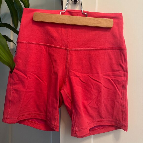Lululemon Align High-Rise Short 6" in Lip Gloss, Size 8 - Picture 1 of 4